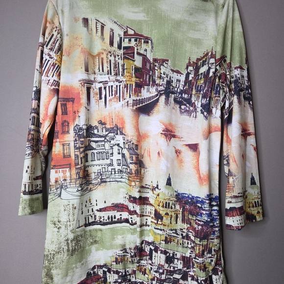 Alia Cityscape Bling Women's Top - Picture 8 of 8